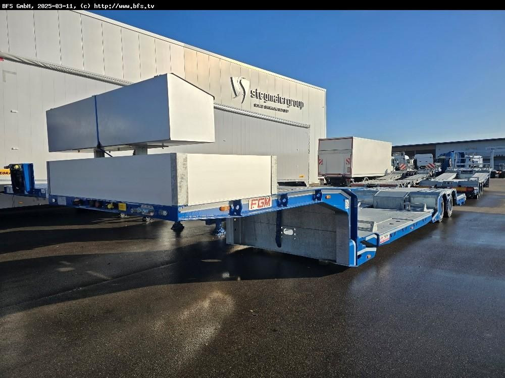 Semi Trailer 26 FGM 2-Achs Tieflader - Полуприколка за низок утовар: слика 2 Semi Trailer 26 FGM 2-Achs Tieflader - Полуприколка за низок утовар: слика 2