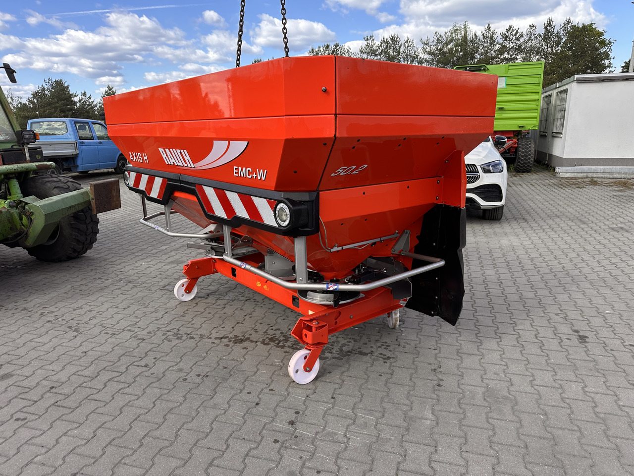 RAUCH AXIS-H 50.2 EMC+W VariSpread Dynamic GPS CCI 1200 IsoBus - Распрскувач на вештачко ѓубриво: слика 2 RAUCH AXIS-H 50.2 EMC+W VariSpread Dynamic GPS CCI 1200 IsoBus - Распрскувач на вештачко ѓубриво: слика 2