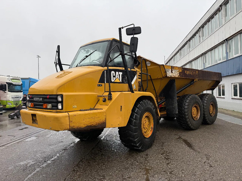 Зглобен истоварувач Caterpillar 725, CE, AIRCO, RETARDER, REAR CAMERA, AUTO LUBE, 23,5X25 TYERS: слика 10 Зглобен истоварувач Caterpillar 725, CE, AIRCO, RETARDER, REAR CAMERA, AUTO LUBE, 23,5X25 TYERS: слика 10