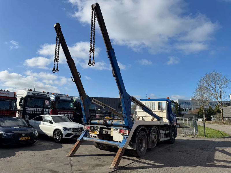 DAF CF 400 6X2 - EURO 6 + VDL P-18 + REMOTE + LIFT AXLE - Камион за подигање контејнери: слика 3 DAF CF 400 6X2 - EURO 6 + VDL P-18 + REMOTE + LIFT AXLE - Камион за подигање контејнери: слика 3