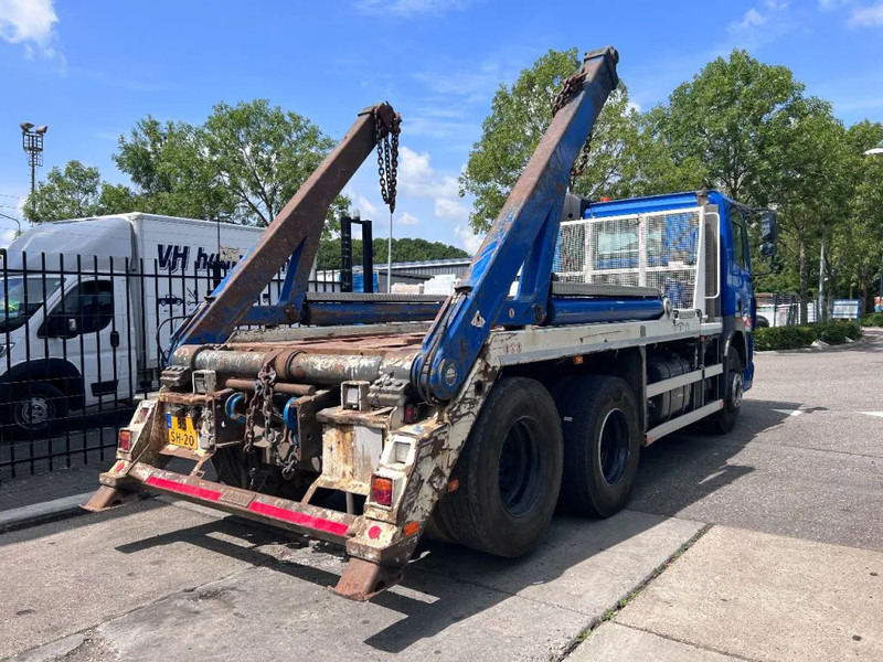 DAF CF 85.360 6X2 EURO 5 HYVA SKIPLOADER + NIDO - Камион за подигање контејнери: слика 4 DAF CF 85.360 6X2 EURO 5 HYVA SKIPLOADER + NIDO - Камион за подигање контејнери: слика 4