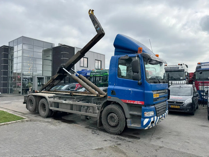 DAF CF 85.360 EURO 5 6X2 25T VDL HOOK TÜV 11-2025 - Камион со кука за подигање: слика 3 DAF CF 85.360 EURO 5 6X2 25T VDL HOOK TÜV 11-2025 - Камион со кука за подигање: слика 3