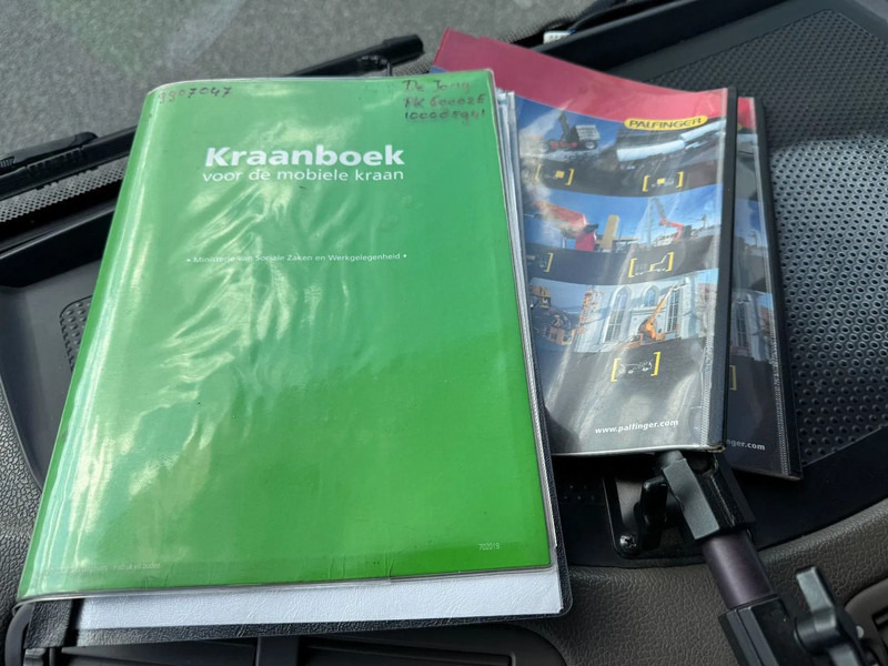 Лизинг на DAF CF 85.410 8X2 EURO 5 PALFINGER PK60002 + FLY JIB + REMOTE + TWISTLOCKS DAF CF 85.410 8X2 EURO 5 PALFINGER PK60002 + FLY JIB + REMOTE + TWISTLOCKS: слика 10 Лизинг на DAF CF 85.410 8X2 EURO 5 PALFINGER PK60002 + FLY JIB + REMOTE + TWISTLOCKS DAF CF 85.410 8X2 EURO 5 PALFINGER PK60002 + FLY JIB + REMOTE + TWISTLOCKS: слика 10