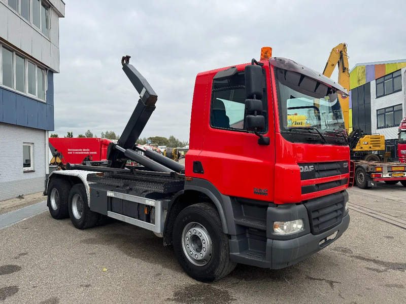 DAF CF 85.430 6X4 EURO 3 FULL STEEL VDL 25 TON - Камион со кука за подигање: слика 5 DAF CF 85.430 6X4 EURO 3 FULL STEEL VDL 25 TON - Камион со кука за подигање: слика 5
