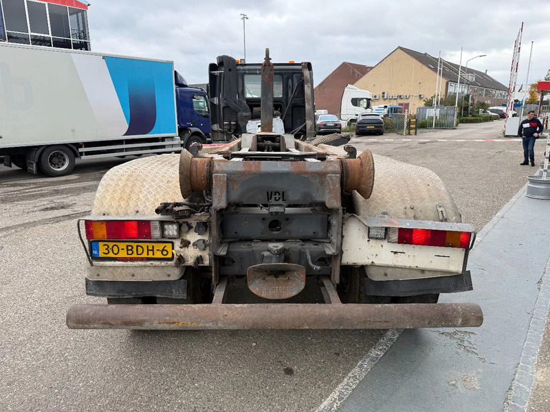 DAF CF 85.460 8X4 EURO 5 - FULL STEEL SUSP. - MANUAL GEAR - BIG AXLES + VDL HOOKLIFT - Камион со кука за подигање: слика 5 DAF CF 85.460 8X4 EURO 5 - FULL STEEL SUSP. - MANUAL GEAR - BIG AXLES + VDL HOOKLIFT - Камион со кука за подигање: слика 5