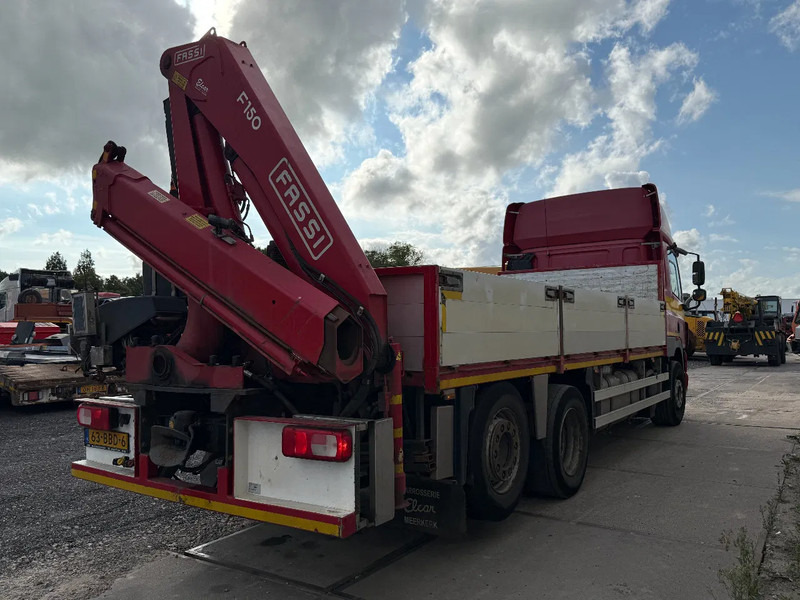 DAF CF 85.460 EEV 6X2 + FASSI F150 MET REMOTE CONTROL - Камион со платформа, Камион со кран: слика 4 DAF CF 85.460 EEV 6X2 + FASSI F150 MET REMOTE CONTROL - Камион со платформа, Камион со кран: слика 4
