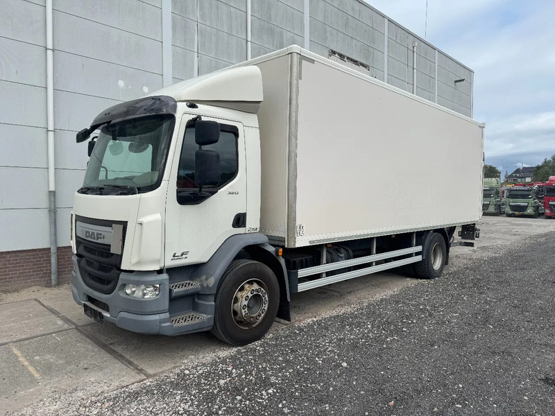 DAF LF 320 4X2 EURO 6 DHOLLANDIA LIFT BOX - Камион сандучар: слика 1 DAF LF 320 4X2 EURO 6 DHOLLANDIA LIFT BOX - Камион сандучар: слика 1