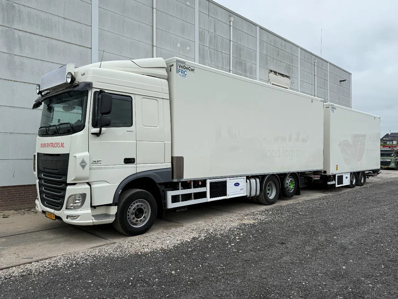 DAF XF 460 6X2 YEAR 2017 COMPLETE! + CARRIER SUPRA 850 + DHOLLANDIA - Камион ладилник: слика 1 DAF XF 460 6X2 YEAR 2017 COMPLETE! + CARRIER SUPRA 850 + DHOLLANDIA - Камион ладилник: слика 1