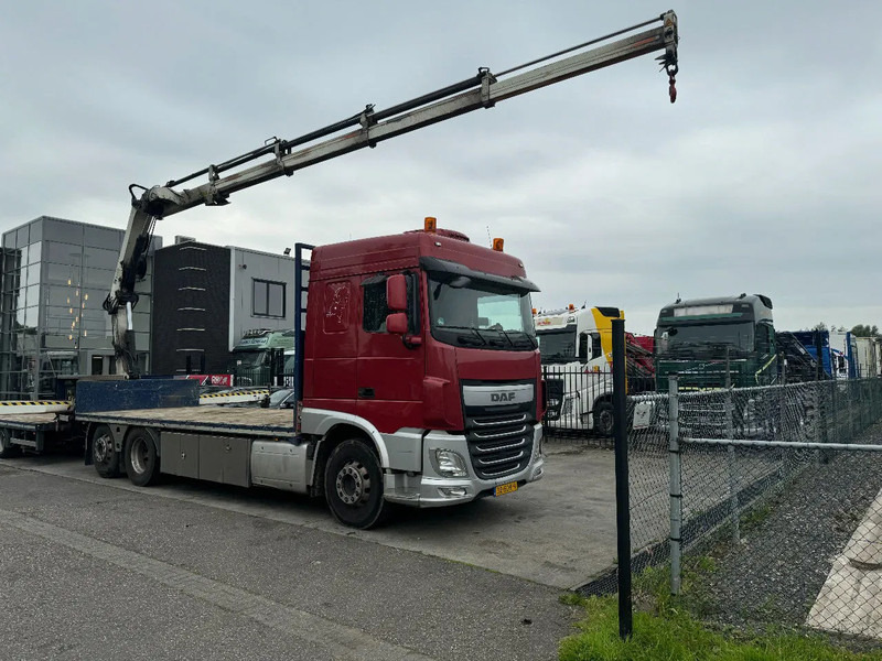 DAF XF 510 6X2 EURO 6 + HIAB 166 HI PRO + REMOTE CONTROL - Камион со кран: слика 4 DAF XF 510 6X2 EURO 6 + HIAB 166 HI PRO + REMOTE CONTROL - Камион со кран: слика 4