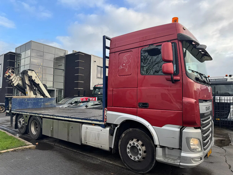 DAF XF 510 6X2 EURO 6 + HIAB 166 HI PRO + REMOTE CONTROL - Камион со платформа, Камион со кран: слика 5 DAF XF 510 6X2 EURO 6 + HIAB 166 HI PRO + REMOTE CONTROL - Камион со платформа, Камион со кран: слика 5
