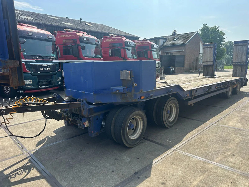 Diversen MUELLER-MITTELTAL, 4 AXLE, DOUBLE HYDRAULIC RAMPS. - Приколка за низок утовар: слика 3 Diversen MUELLER-MITTELTAL, 4 AXLE, DOUBLE HYDRAULIC RAMPS. - Приколка за низок утовар: слика 3