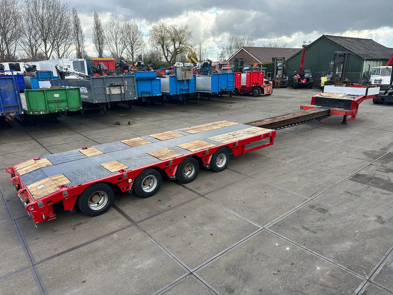 Faymonville STN--4AU LAST 2 AXLE STEERING, 6,3 M EXTENDABLE - Полуприколка за низок утовар: слика 3 Faymonville STN--4AU LAST 2 AXLE STEERING, 6,3 M EXTENDABLE - Полуприколка за низок утовар: слика 3