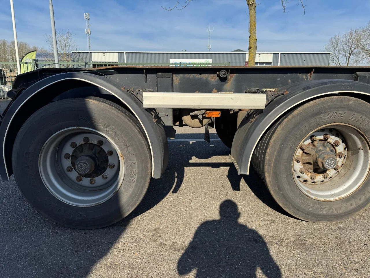 Floor FLA-10-20 - 3 AXLE BPW - Роло/ Подизач приколка: слика 5 Floor FLA-10-20 - 3 AXLE BPW - Роло/ Подизач приколка: слика 5