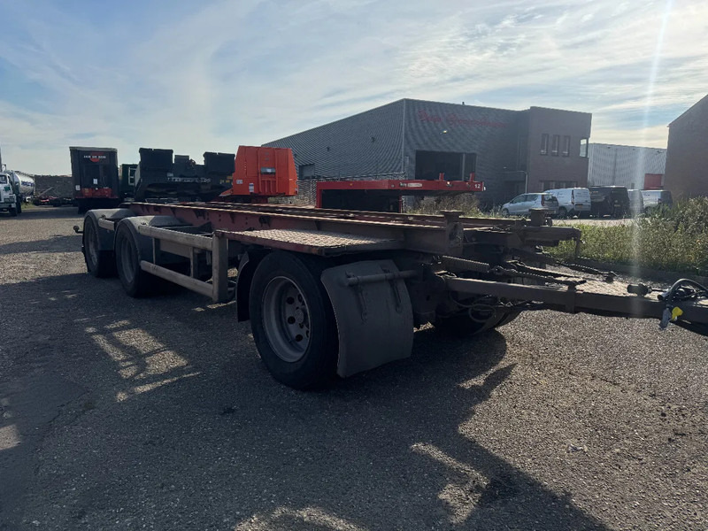 Floor FLA 3-101 3X BPW AXLE APK TÜV TILL 06-2026 - Транспортер на контејнер/ Приколка со променливо тело: слика 4 Floor FLA 3-101 3X BPW AXLE APK TÜV TILL 06-2026 - Транспортер на контејнер/ Приколка со променливо тело: слика 4
