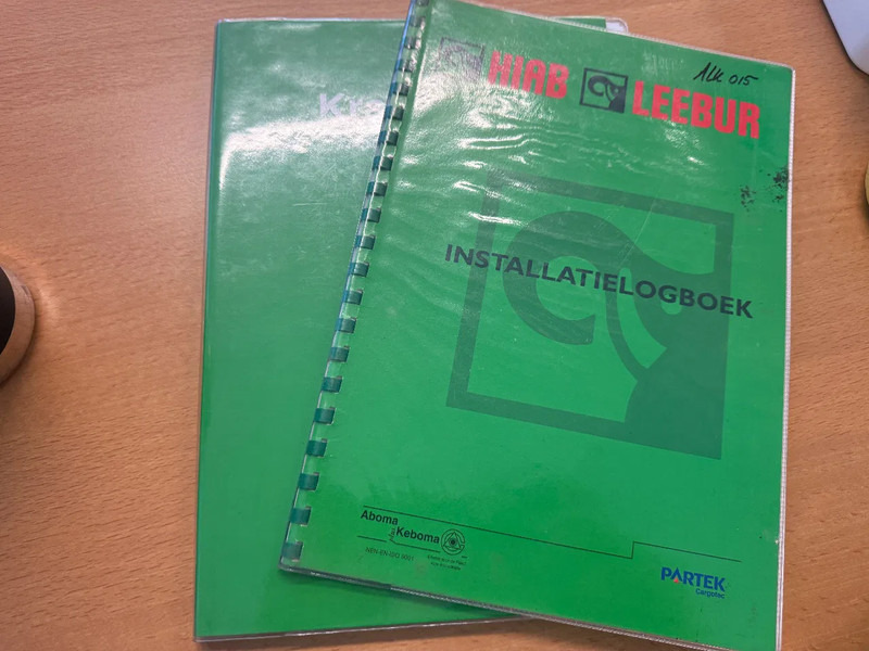 Hiab R330-F4 REMOTE CONTROLE AN STAMPS, HATZ MOTOR - Брана: слика 5 Hiab R330-F4 REMOTE CONTROLE AN STAMPS, HATZ MOTOR - Брана: слика 5