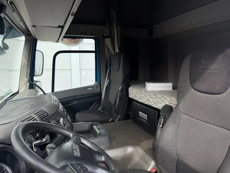 Камион влекач DAF CF 400 4X2 EURO 6 HOLLAND TRUCK: слика 9