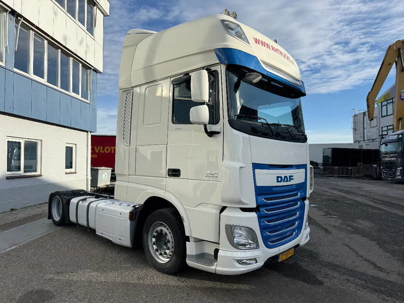 DAF XF 440 4X2 EURO 6 MEGA - ONLY 522.576 KM! - Камион влекач: слика 3 DAF XF 440 4X2 EURO 6 MEGA - ONLY 522.576 KM! - Камион влекач: слика 3