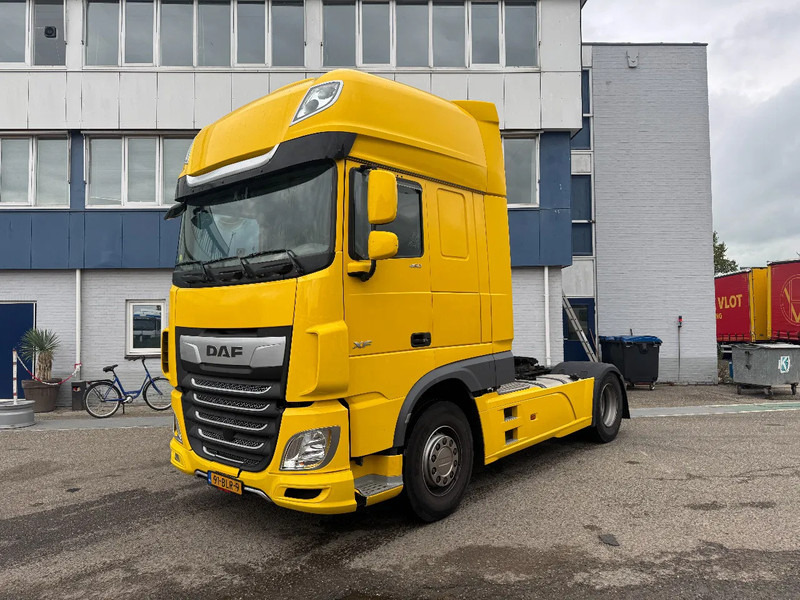 DAF XF 450 4X2 EURO 6 RETARDER DOUBLE TANK - Камион влекач: слика 1 DAF XF 450 4X2 EURO 6 RETARDER DOUBLE TANK - Камион влекач: слика 1