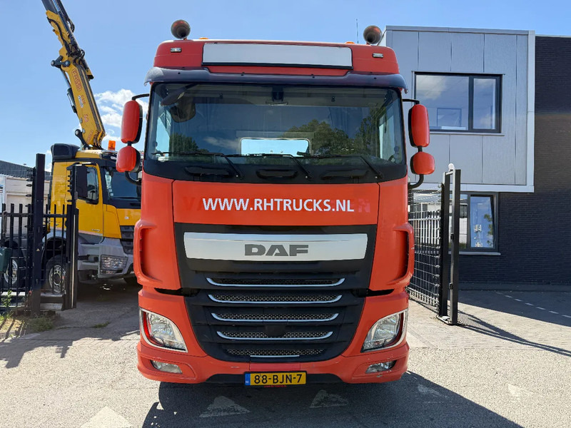 DAF XF 460 6X2 EURO 6 - ONLY 596.110 KM - Камион влекач: слика 3 DAF XF 460 6X2 EURO 6 - ONLY 596.110 KM - Камион влекач: слика 3
