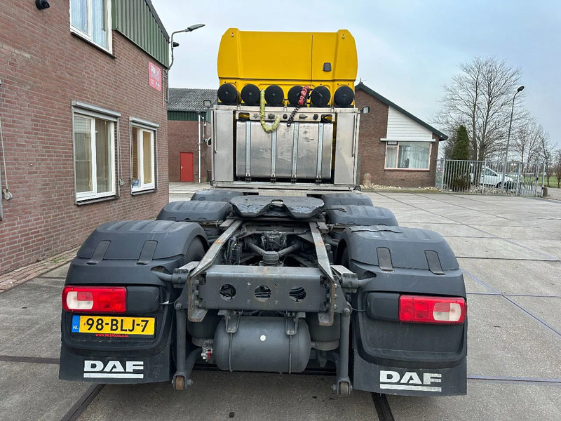Камион влекач DAF XF 530 8X4 140 TON 384000 KM: слика 7