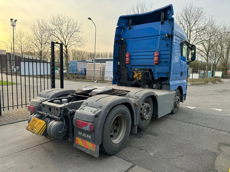 MAN TGX 26.460 6X2 EURO 6 - Камион влекач: слика 4 MAN TGX 26.460 6X2 EURO 6 - Камион влекач: слика 4