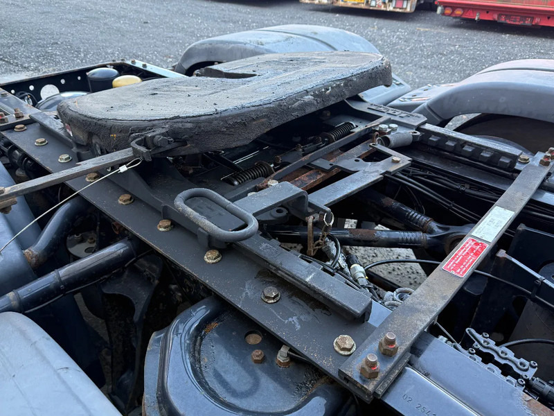 MAN TGX 26.460 6X2 SPOILERS, AUTOMATIC 547667 KM - Камион влекач: слика 5 MAN TGX 26.460 6X2 SPOILERS, AUTOMATIC 547667 KM - Камион влекач: слика 5