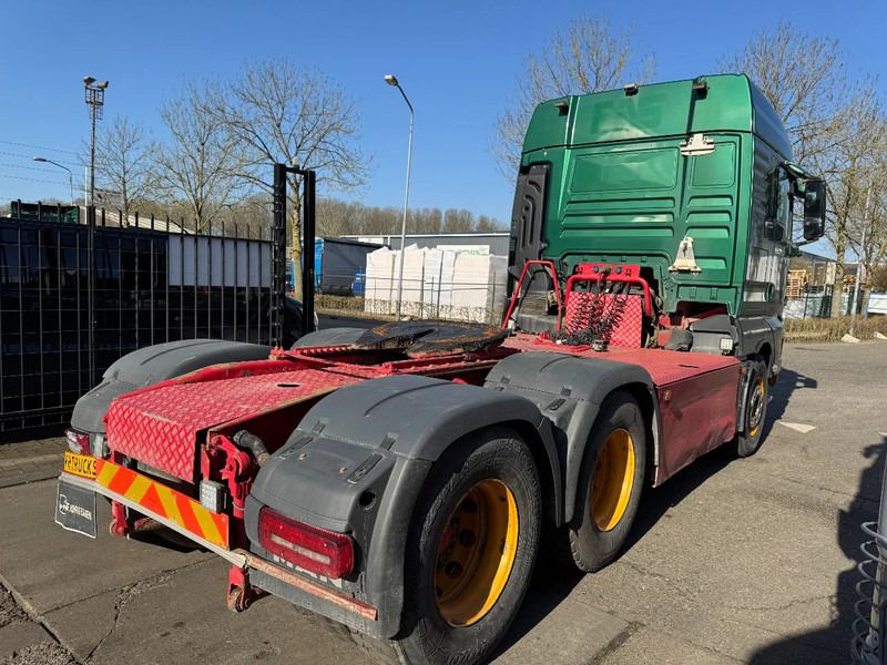 MAN TGX 26.500 6X4 - EURO 6 + KIPPER HYDRAULIC - Камион влекач: слика 4 MAN TGX 26.500 6X4 - EURO 6 + KIPPER HYDRAULIC - Камион влекач: слика 4