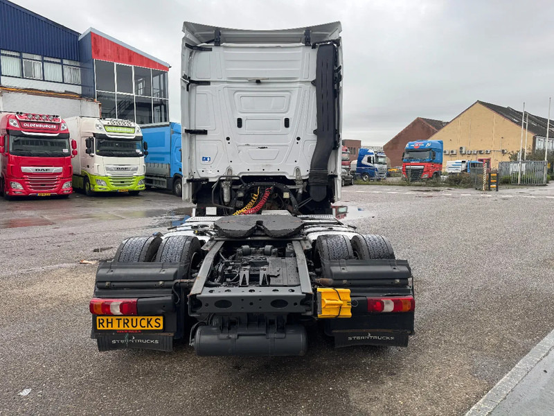 Mercedes-Benz Actros 1842 4X2 EURO 6 MEGA DOUBLE TANK - Камион влекач: слика 5 Mercedes-Benz Actros 1842 4X2 EURO 6 MEGA DOUBLE TANK - Камион влекач: слика 5