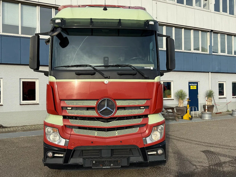 Mercedes-Benz Actros 2545 6X2 EURO 6 + TIPPER HYDRAULICS - Камион влекач: слика 2 Mercedes-Benz Actros 2545 6X2 EURO 6 + TIPPER HYDRAULICS - Камион влекач: слика 2