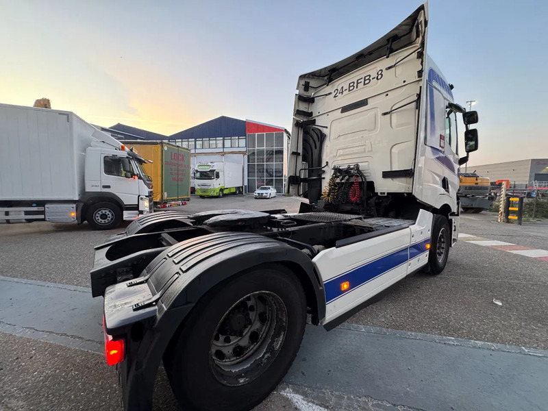 Renault T430 4X2 EURO 6 SKIRTS DUTCH REGISTRATION - Камион влекач: слика 5 Renault T430 4X2 EURO 6 SKIRTS DUTCH REGISTRATION - Камион влекач: слика 5