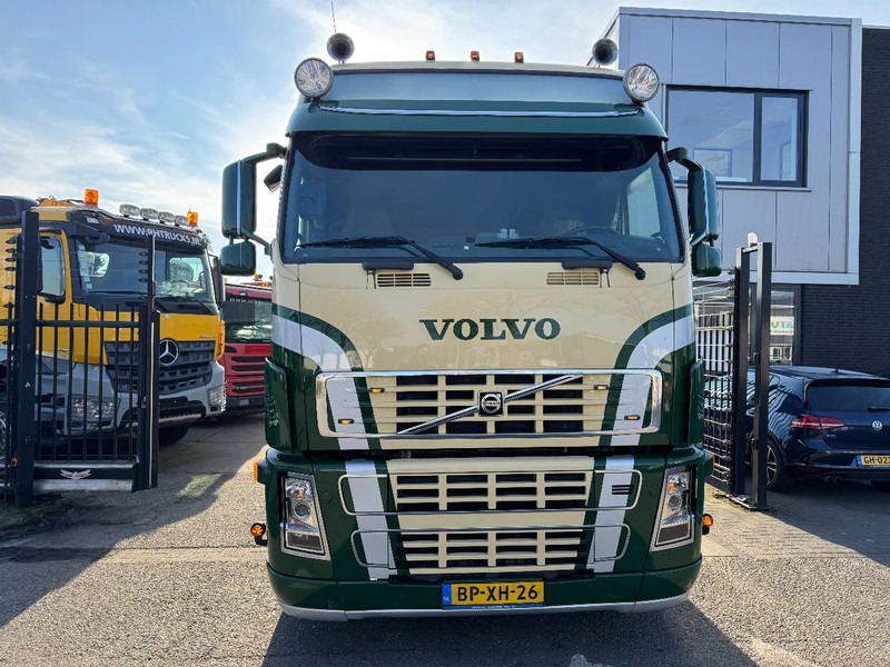 Volvo FH 16.550 4X2 - EURO 3 + FULL SPOILER + MANUAL GEAR - Камион влекач: слика 2 Volvo FH 16.550 4X2 - EURO 3 + FULL SPOILER + MANUAL GEAR - Камион влекач: слика 2
