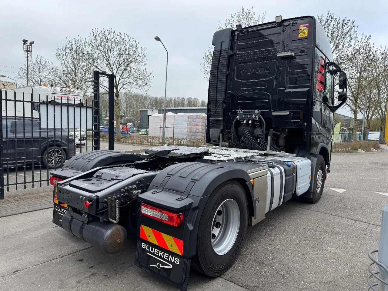 Volvo FH 460 4X2 EURO 6 PARK COOL - Камион влекач: слика 4 Volvo FH 460 4X2 EURO 6 PARK COOL - Камион влекач: слика 4