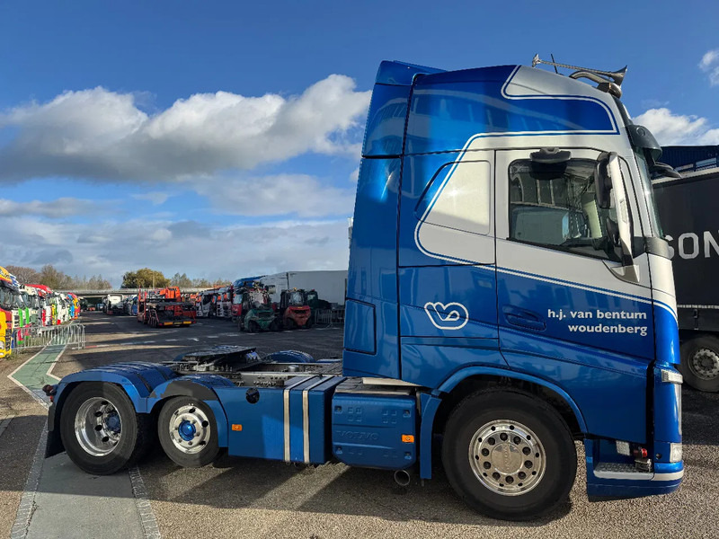Volvo FH 500 6X2 EURO 6 DYNAMIC STEERING HYDRAULIC - Камион влекач: слика 4 Volvo FH 500 6X2 EURO 6 DYNAMIC STEERING HYDRAULIC - Камион влекач: слика 4