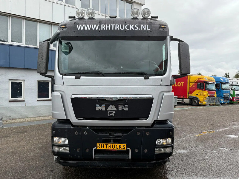 Камион со кран MAN TGS 33.480 6X4 + HIAB 251S.82 + TRAILER 2 AXLE KRAEMER: слика 11