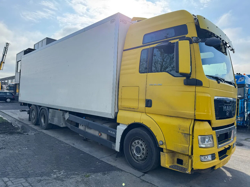 MAN TGX 26.360 6X2 - EURO 5 + ZEPRO LIFT + LIFT/STEERING AXLE - Камион сандучар: слика 3 MAN TGX 26.360 6X2 - EURO 5 + ZEPRO LIFT + LIFT/STEERING AXLE - Камион сандучар: слика 3