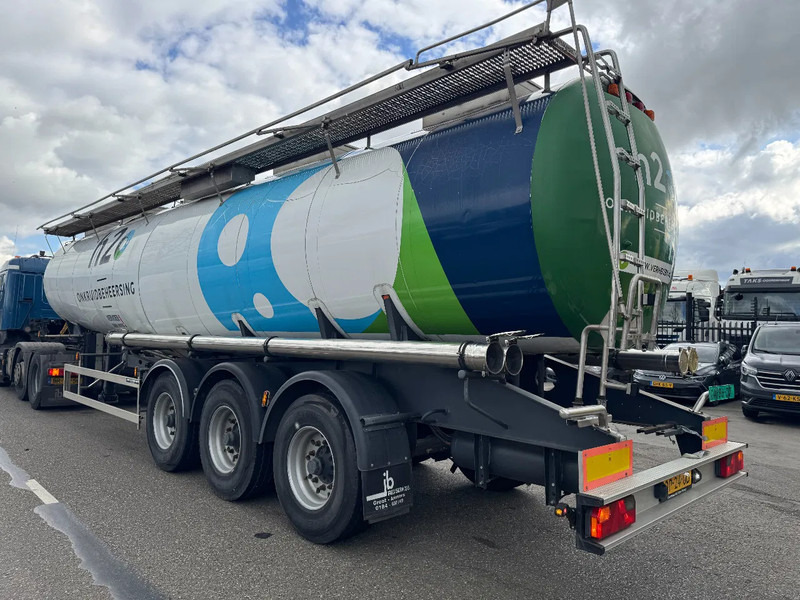 Magyar SR 3 MEB - 3 AXLE BPW + 5 COMP. + TÜV 03-2026 - Полуприколка цистерна: слика 4 Magyar SR 3 MEB - 3 AXLE BPW + 5 COMP. + TÜV 03-2026 - Полуприколка цистерна: слика 4