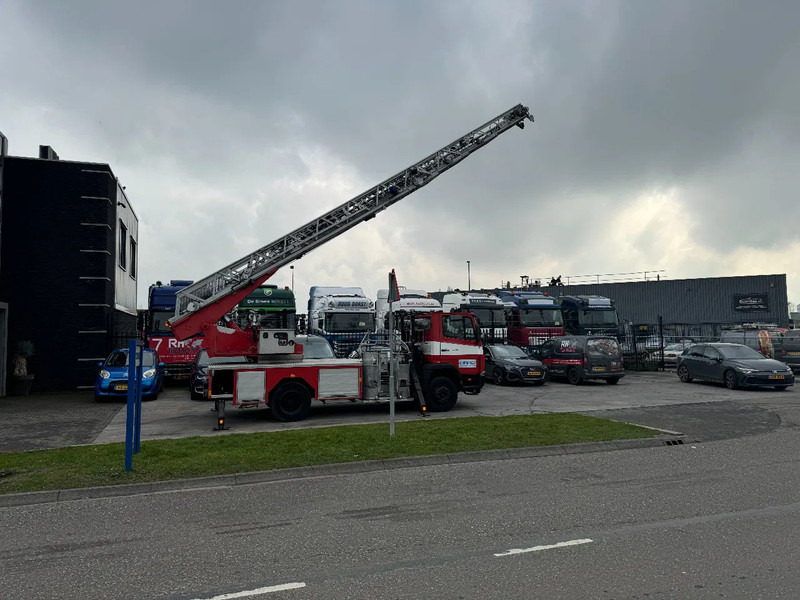 Mercedes-Benz 1120 OF MAGIRUS 24 METER + KORF + SLANGS - Противпожарен камион: слика 4 Mercedes-Benz 1120 OF MAGIRUS 24 METER + KORF + SLANGS - Противпожарен камион: слика 4