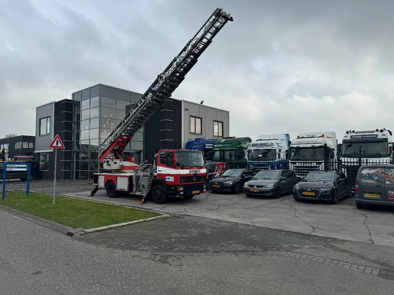 Mercedes-Benz 1120 OF MAGIRUS 24 METER + KORF + SLANGS - Противпожарен камион: слика 1 Mercedes-Benz 1120 OF MAGIRUS 24 METER + KORF + SLANGS - Противпожарен камион: слика 1