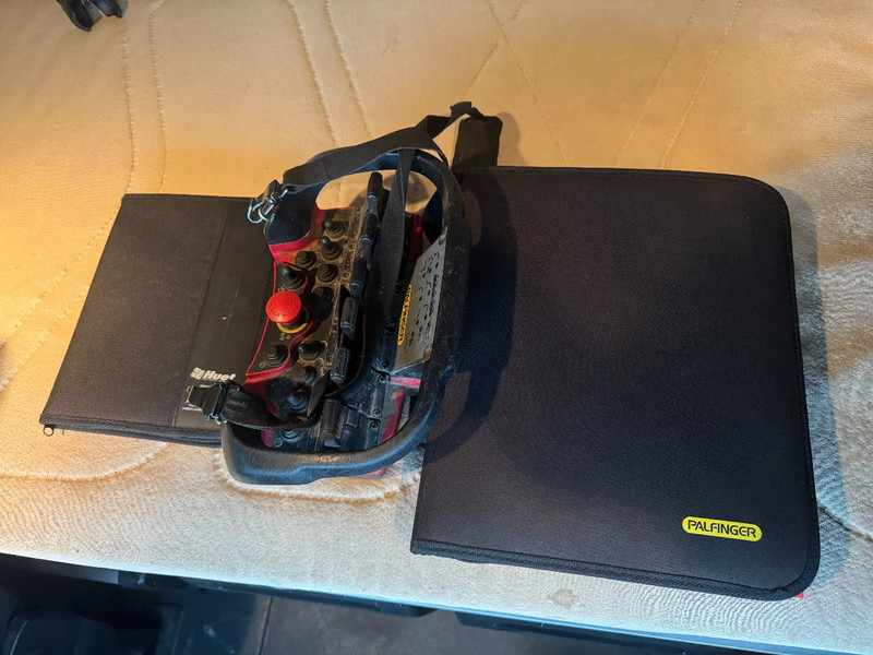 Камион со церада, Камион со кран Mercedes-Benz Actros 2645 PALFINGER PK 19 + REMOTE CONTROL + ROYEN HANGER COMPLETE 2017!: слика 6 Камион со церада, Камион со кран Mercedes-Benz Actros 2645 PALFINGER PK 19 + REMOTE CONTROL + ROYEN HANGER COMPLETE 2017!: слика 6