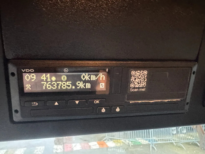 Камион со церада, Камион со кран Mercedes-Benz Actros 2645 PALFINGER PK 19 + REMOTE CONTROL + ROYEN HANGER COMPLETE 2017!: слика 12 Камион со церада, Камион со кран Mercedes-Benz Actros 2645 PALFINGER PK 19 + REMOTE CONTROL + ROYEN HANGER COMPLETE 2017!: слика 12