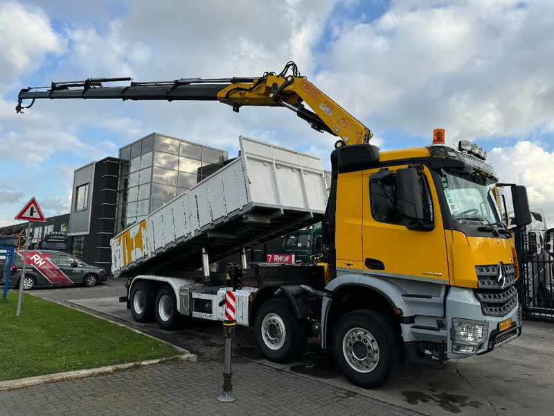 Mercedes-Benz Arocs 4448 8X4 + EURO 6 + FASSI F315 + REMOTE + KIPPER + STEERING AXLE - Камион со кран: слика 1 Mercedes-Benz Arocs 4448 8X4 + EURO 6 + FASSI F315 + REMOTE + KIPPER + STEERING AXLE - Камион со кран: слика 1