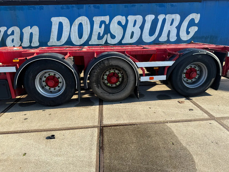 Nooteboom CT-53-04D + CT-26-01,COMBITRAILER 2x20-30-40-45ft HC, 3 X LIFT 2 X STUUR TUV TILL 08-03-2026 - Транспортер на контејнер/ Полуприколка со променливо тело: слика 5 Nooteboom CT-53-04D + CT-26-01,COMBITRAILER 2x20-30-40-45ft HC, 3 X LIFT 2 X STUUR TUV TILL 08-03-2026 - Транспортер на контејнер/ Полуприколка со променливо тело: слика 5