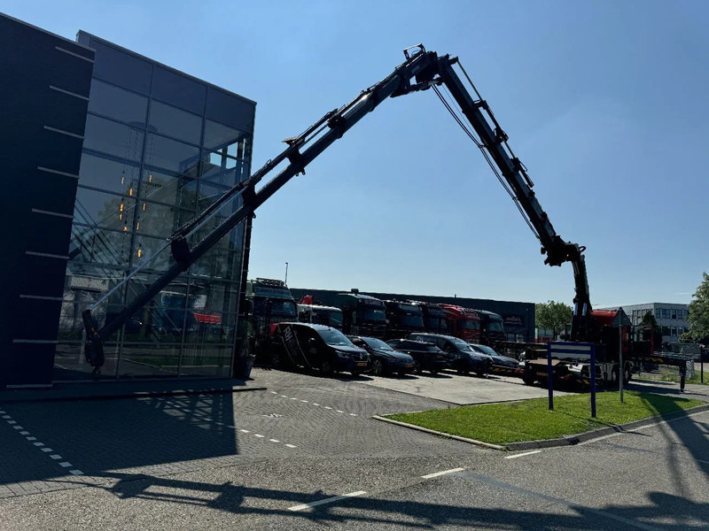 Scania R560 V8 8X2 + EFFER CRANE 1550 6S + FLYJIP 6XHYDR + REMOTE + WINCH - Камион со кран: слика 5 Scania R560 V8 8X2 + EFFER CRANE 1550 6S + FLYJIP 6XHYDR + REMOTE + WINCH - Камион со кран: слика 5