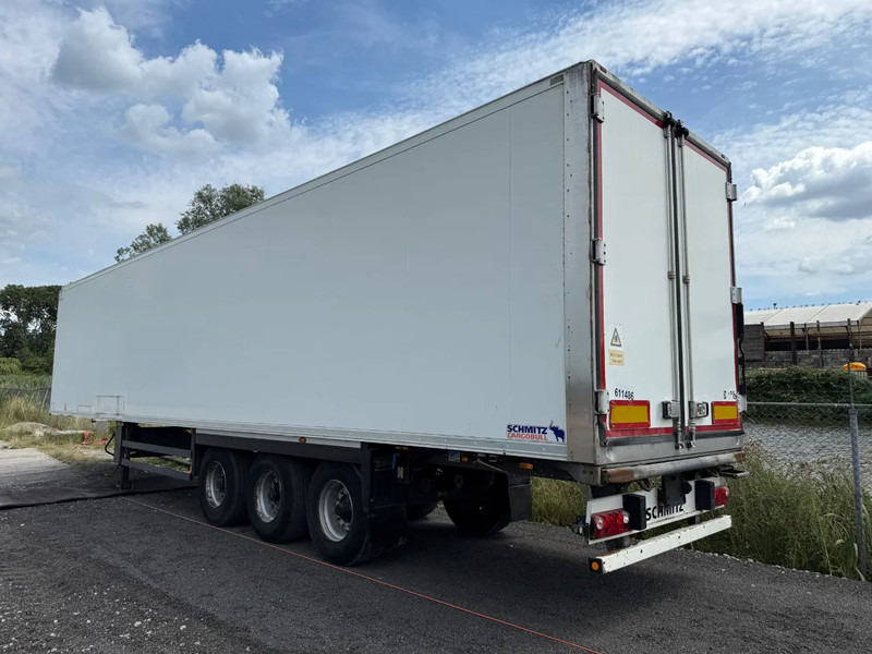 Schmitz Cargobull THERMO KING SLXE200 BPW AXLE - Полуприколка ладилник: слика 2 Schmitz Cargobull THERMO KING SLXE200 BPW AXLE - Полуприколка ладилник: слика 2