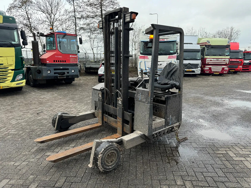 Terberg TKL 3X3 M 2000 KG KINGLIFTER 3,6 METER HEIGH CE MARK - Мобилен вилушкар: слика 1 Terberg TKL 3X3 M 2000 KG KINGLIFTER 3,6 METER HEIGH CE MARK - Мобилен вилушкар: слика 1
