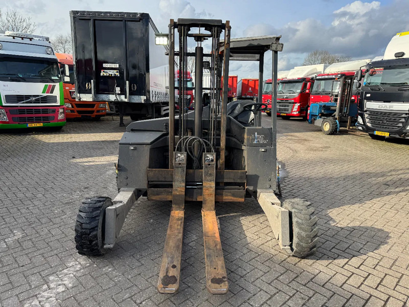 Terberg TKL-MC-3X3 TKL-MC-3X3 - 2000KG 3,2 LIFTING HEIGHT - Мобилен вилушкар: слика 2 Terberg TKL-MC-3X3 TKL-MC-3X3 - 2000KG 3,2 LIFTING HEIGHT - Мобилен вилушкар: слика 2