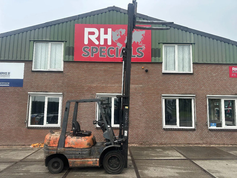 Toyota 6FDF 30 3 TO - Вилушкар: слика 1 Toyota 6FDF 30 3 TO - Вилушкар: слика 1