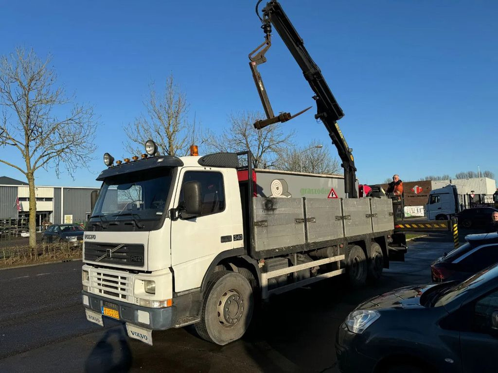 Volvo FM 12.340 6X2 - EURO 3 + PALFINGER PK15002 + LIF - Камион со платформа, Камион со кран: слика 1 Volvo FM 12.340 6X2 - EURO 3 + PALFINGER PK15002 + LIF - Камион со платформа, Камион со кран: слика 1
