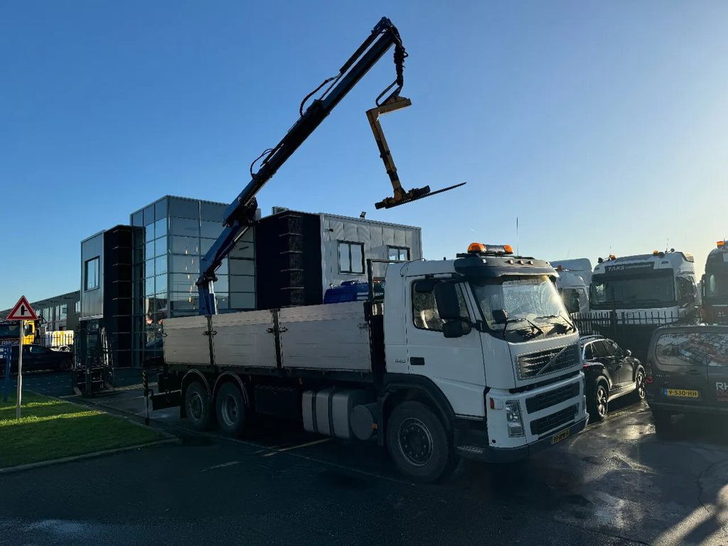 Volvo FM 340 6X2 EFFER 140 2S EURO 3 - Камион со платформа, Камион со кран: слика 3 Volvo FM 340 6X2 EFFER 140 2S EURO 3 - Камион со платформа, Камион со кран: слика 3
