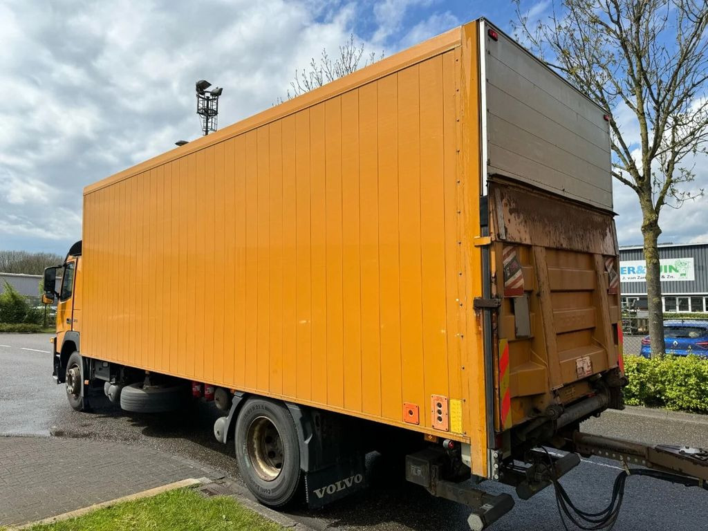 Volvo FM 370 4X2 EURO 6 + CARGOBOX + CARGOLIFT ZEPRO - Камион сандучар: слика 5 Volvo FM 370 4X2 EURO 6 + CARGOBOX + CARGOLIFT ZEPRO - Камион сандучар: слика 5